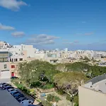 Two Bedroom With Private Rooftop Jacuzzi Mellieha 360 Estates Apartment