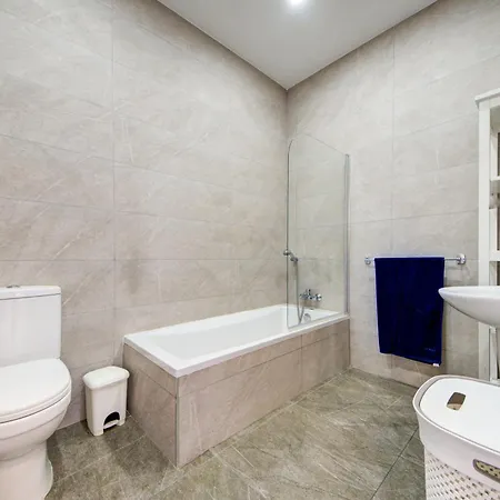 Two Bedroom With Private Rooftop Jacuzzi Mellieha 360 Estates