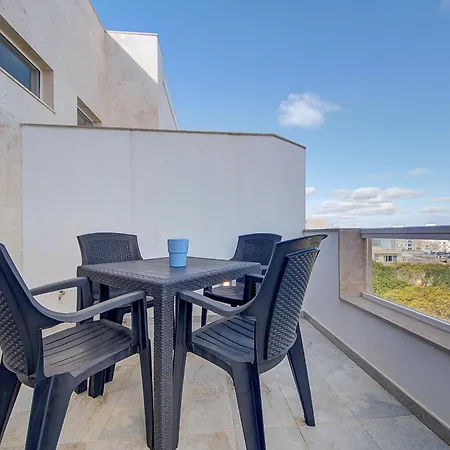 Apartment Stunning 2br Penthouse With Terrace In Mellieha By 360 Estates *